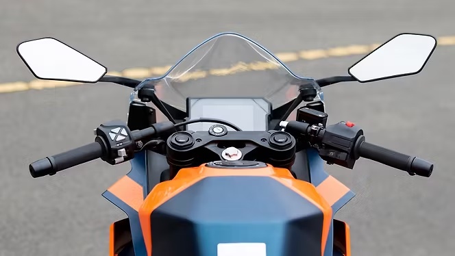 KTM RC 390 6 KTM RC 390